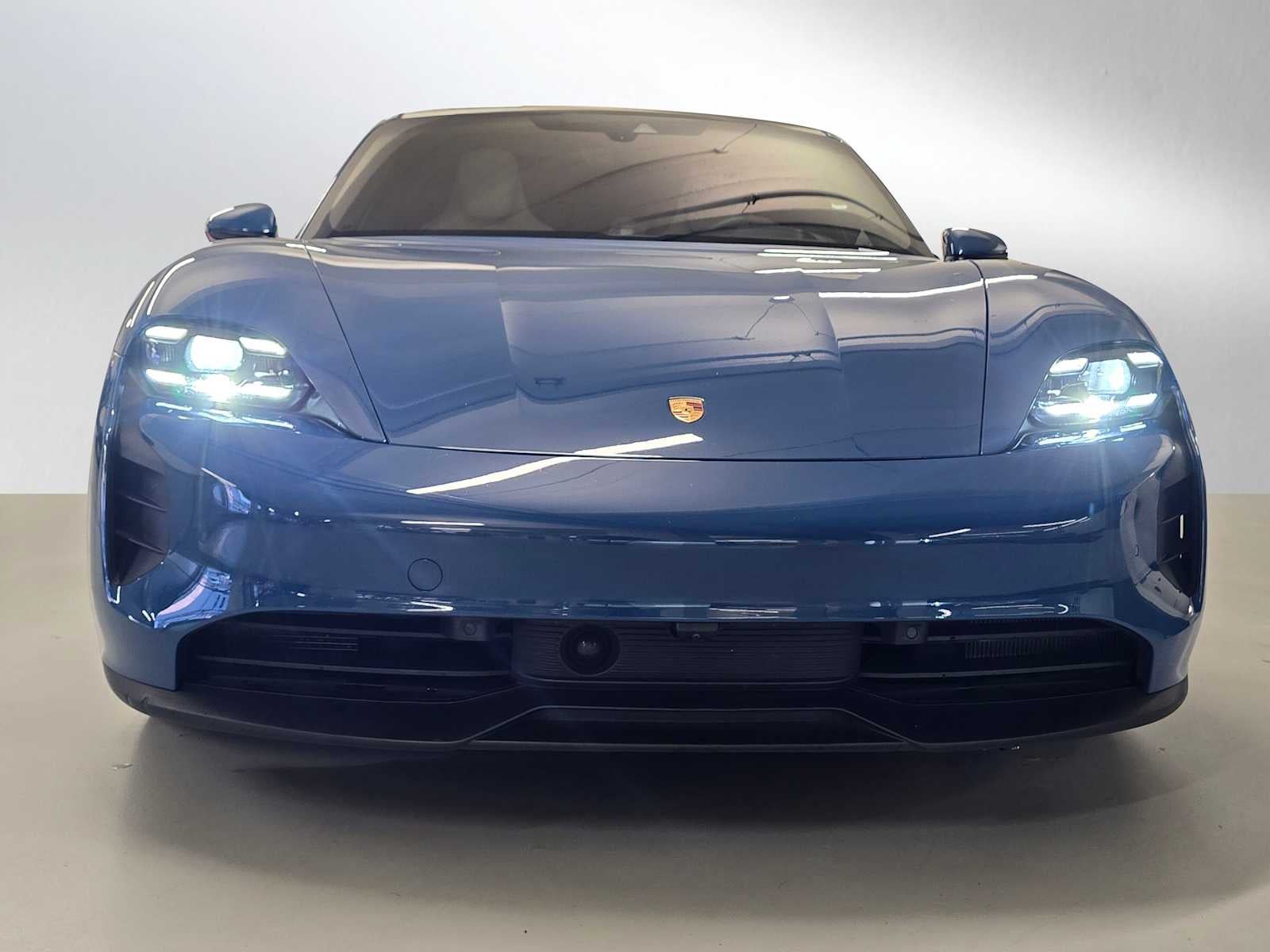 2024 Porsche Taycan GTS