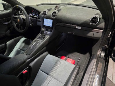 2025 Porsche 718 Spyder RS