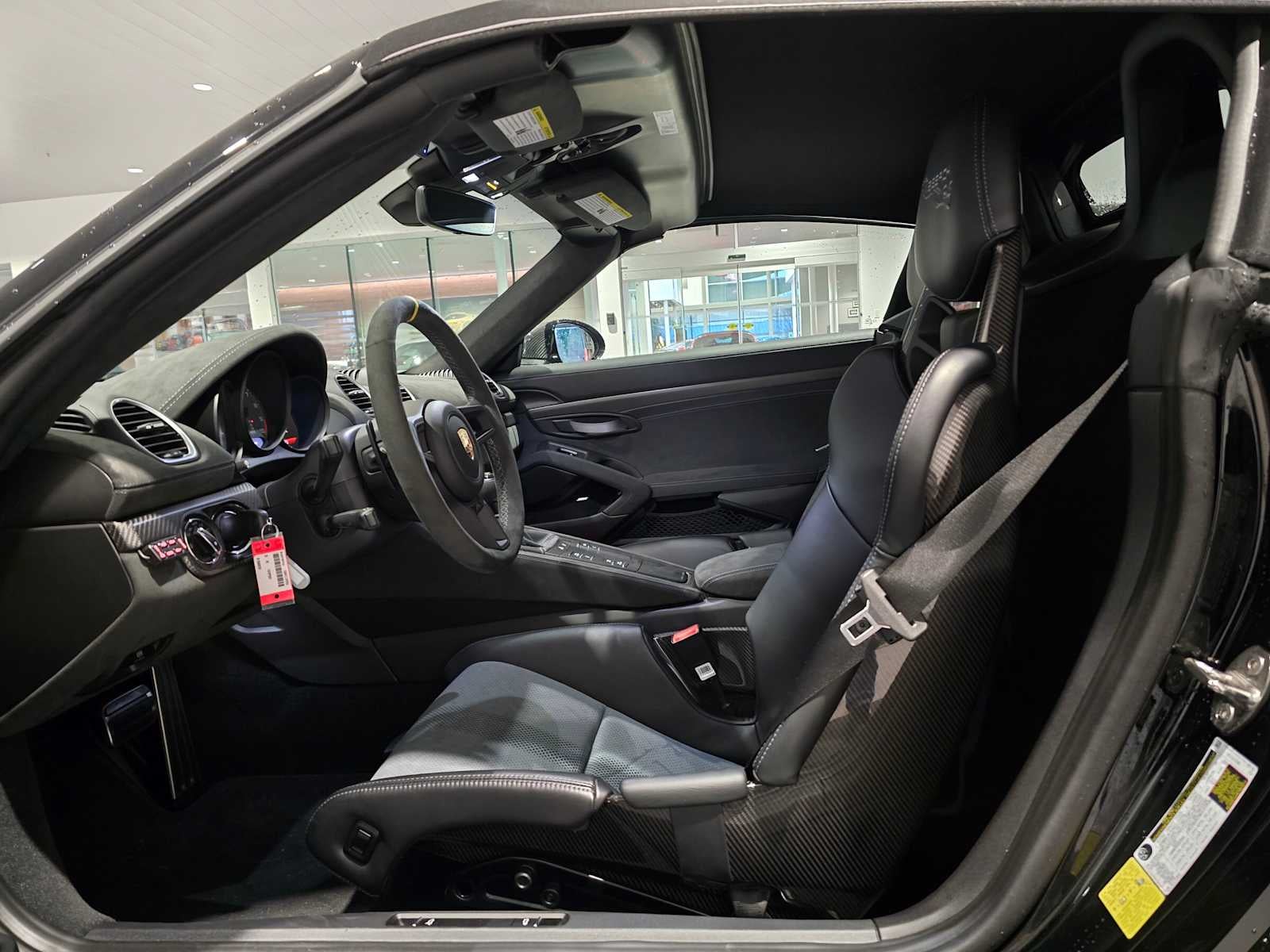 2025 Porsche 718 Spyder RS