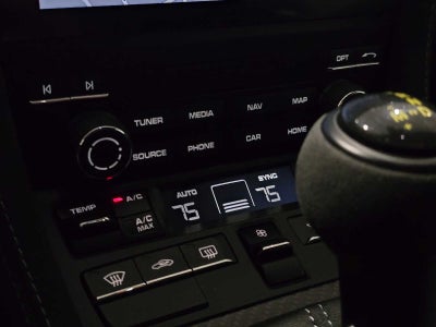 2025 Porsche 718 Spyder RS