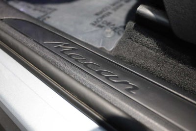 2025 Porsche Macan Macan