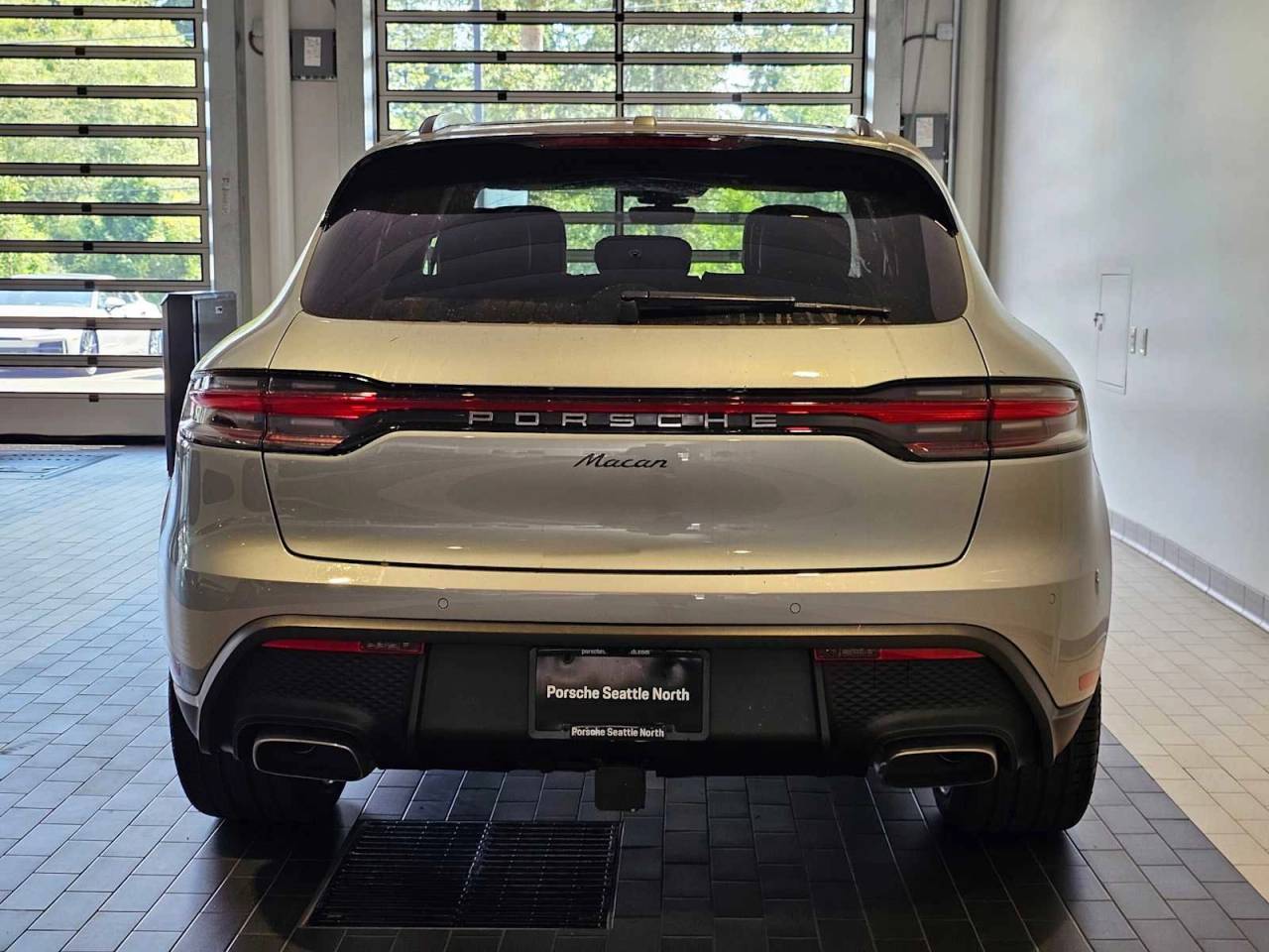 2025 Porsche Macan Macan