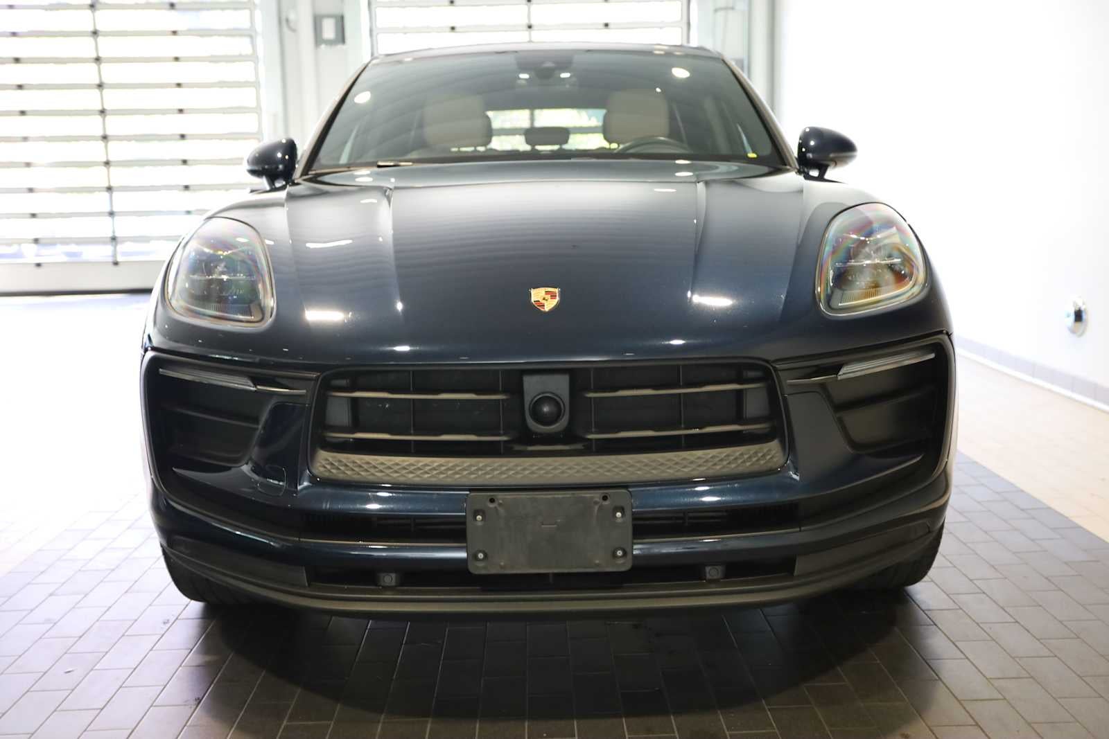2023 Porsche Macan Macan