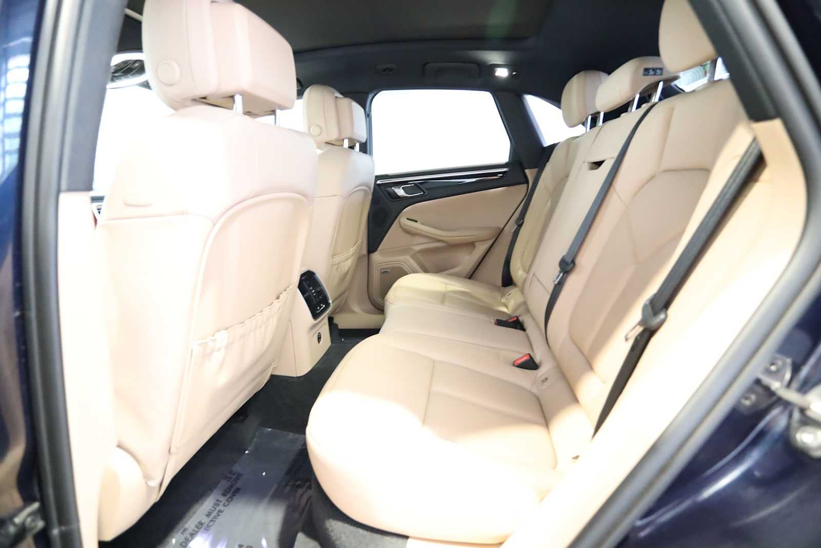 2023 Porsche Macan Macan