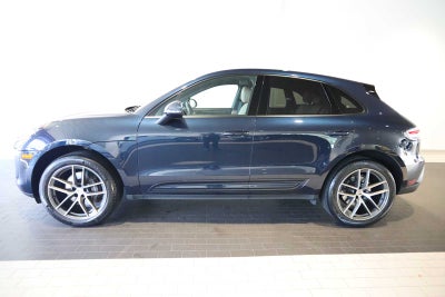 2023 Porsche Macan Macan