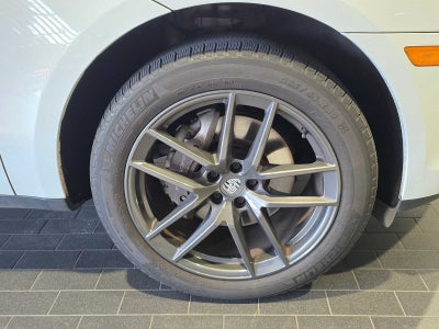 2023 Porsche Macan T