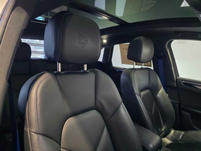 2023 Porsche Macan T