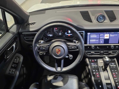 2023 Porsche Macan T