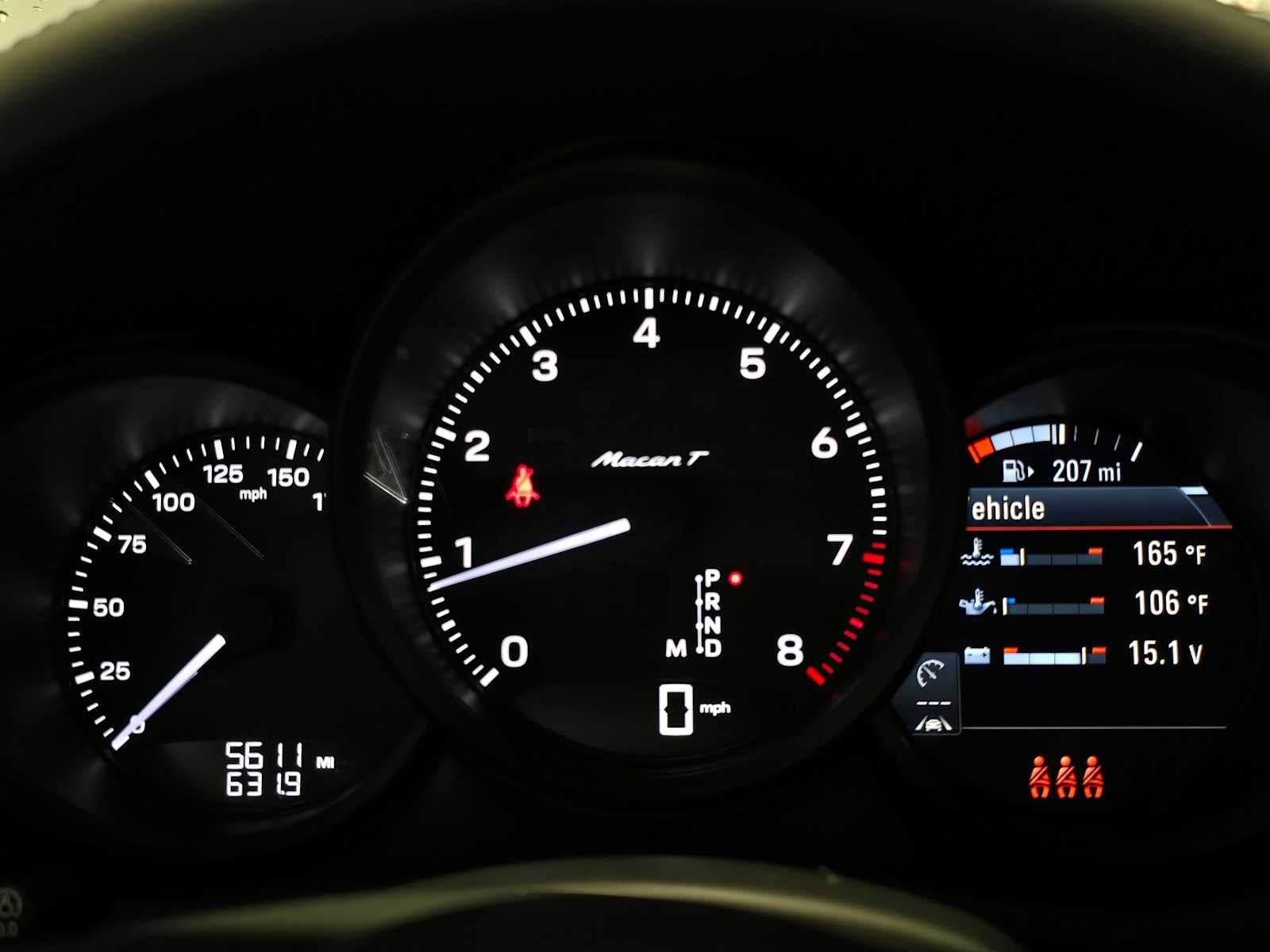 2025 Porsche Macan T