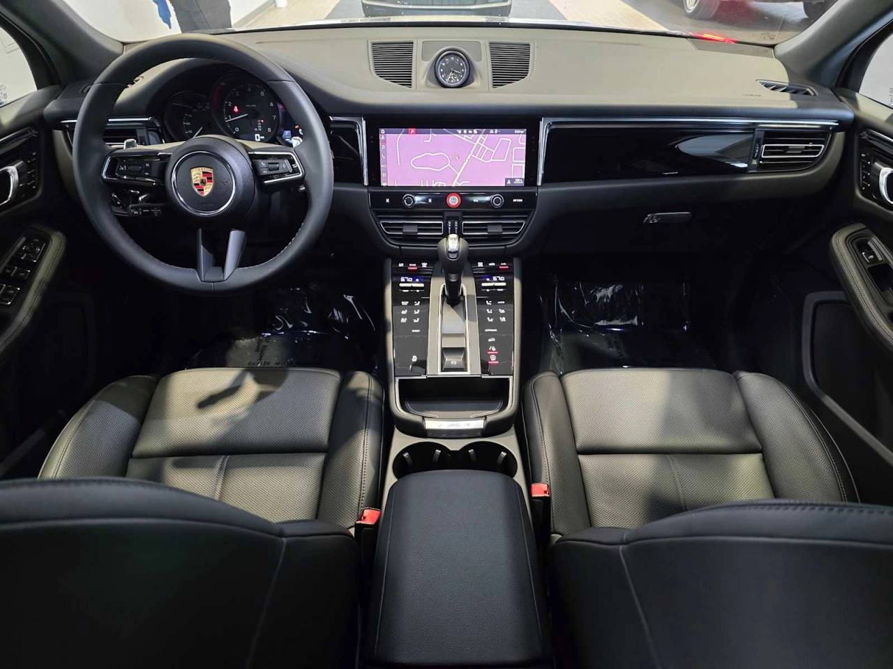 2025 Porsche Macan Macan