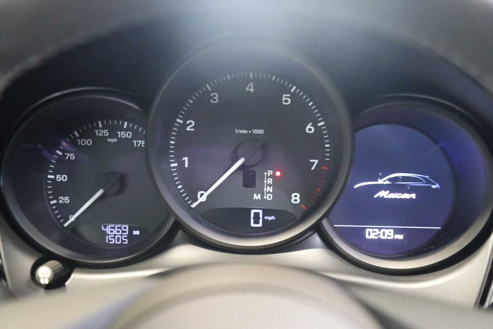 2026 Porsche Macan Macan