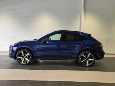 2024 Porsche Macan Base