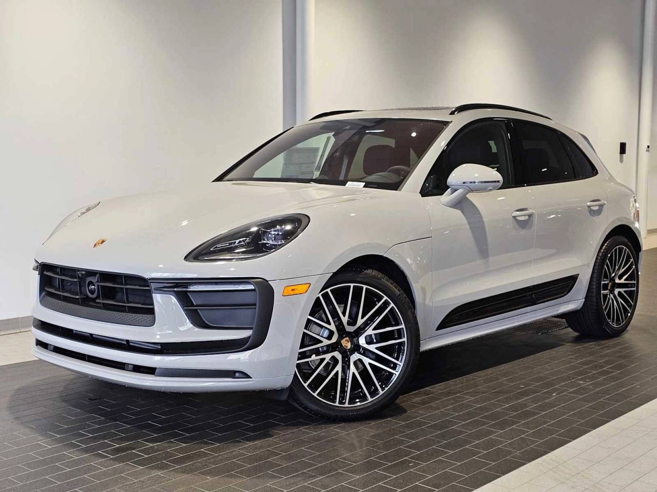 2025 Porsche Macan Macan
