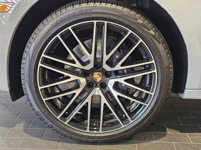 2025 Porsche Macan Macan