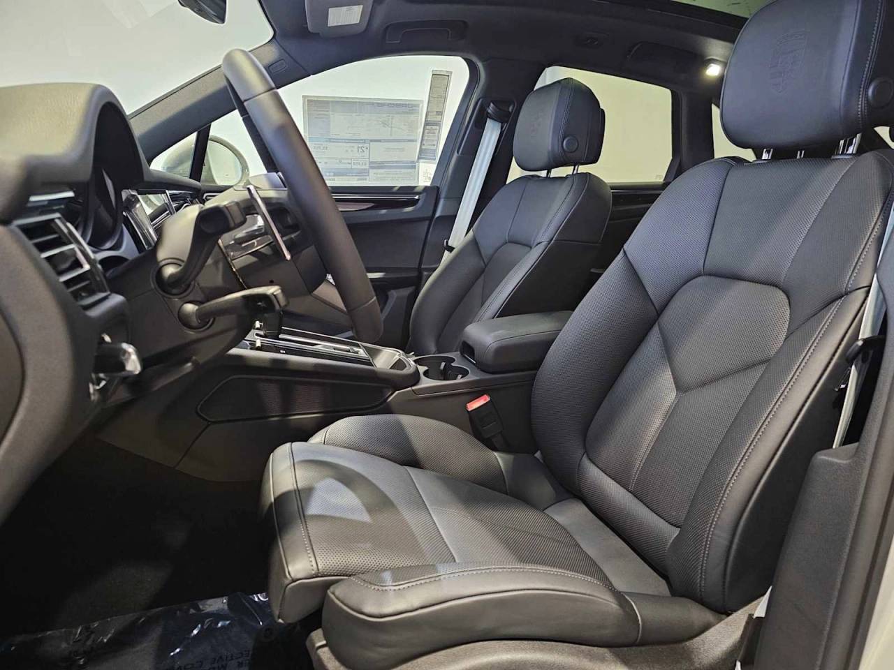 2025 Porsche Macan Macan