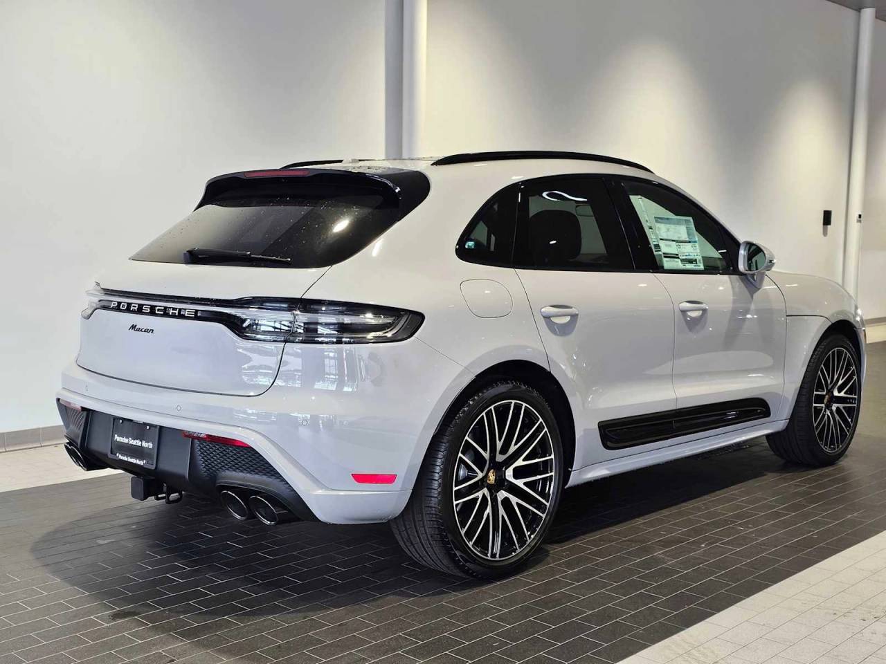 2025 Porsche Macan Macan