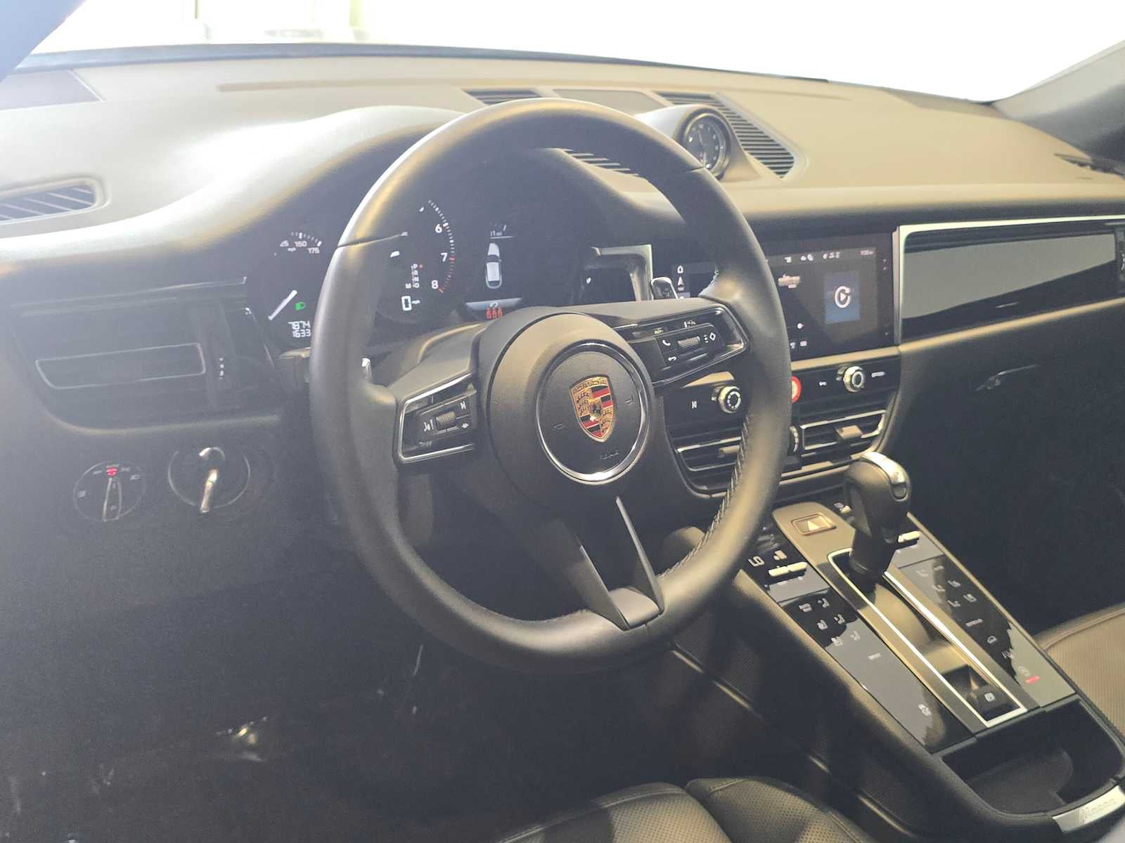 2025 Porsche Macan Macan