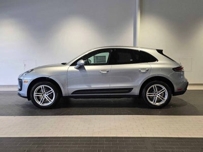 2025 Porsche Macan Base