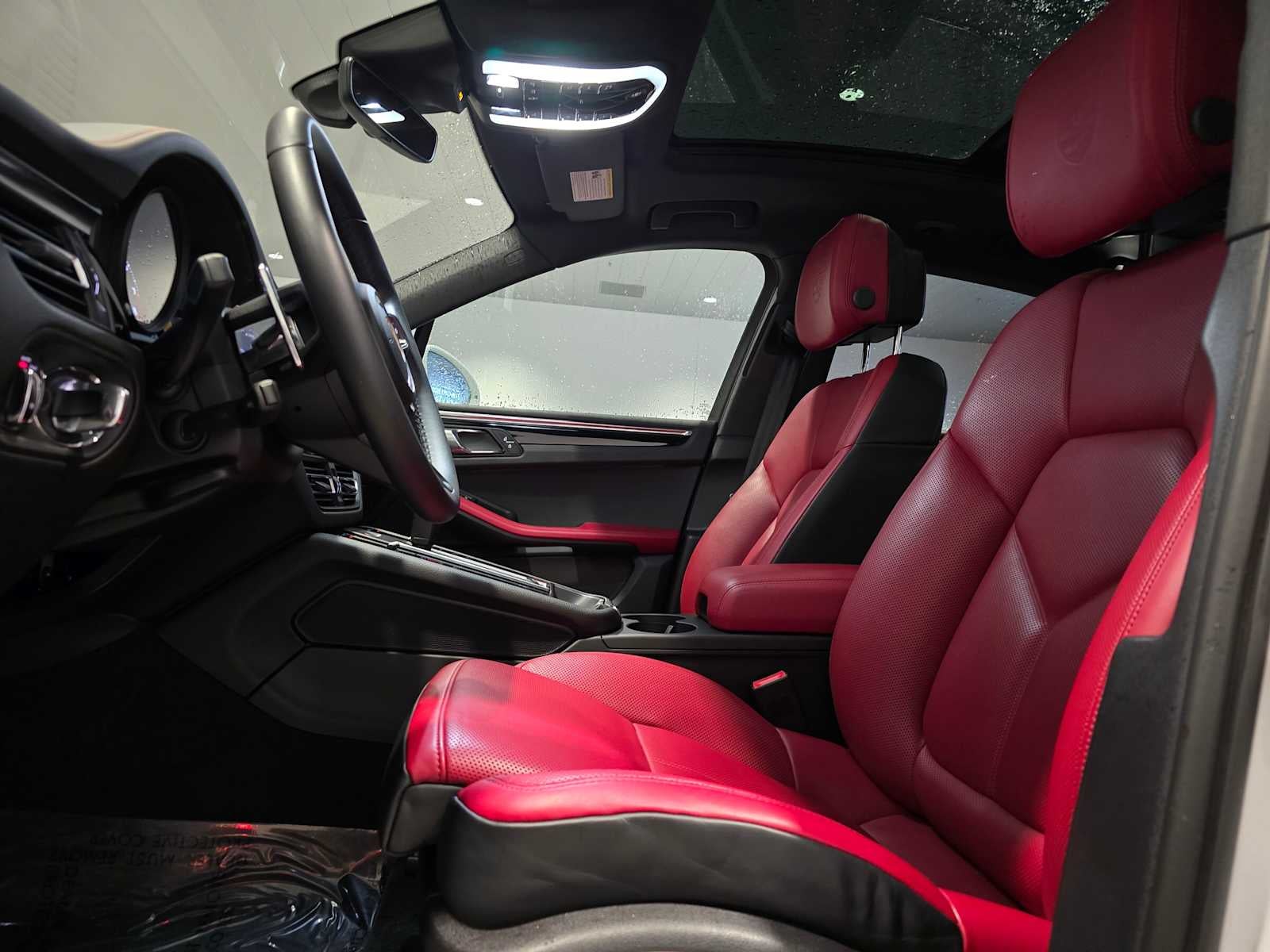 2024 Porsche Macan Base