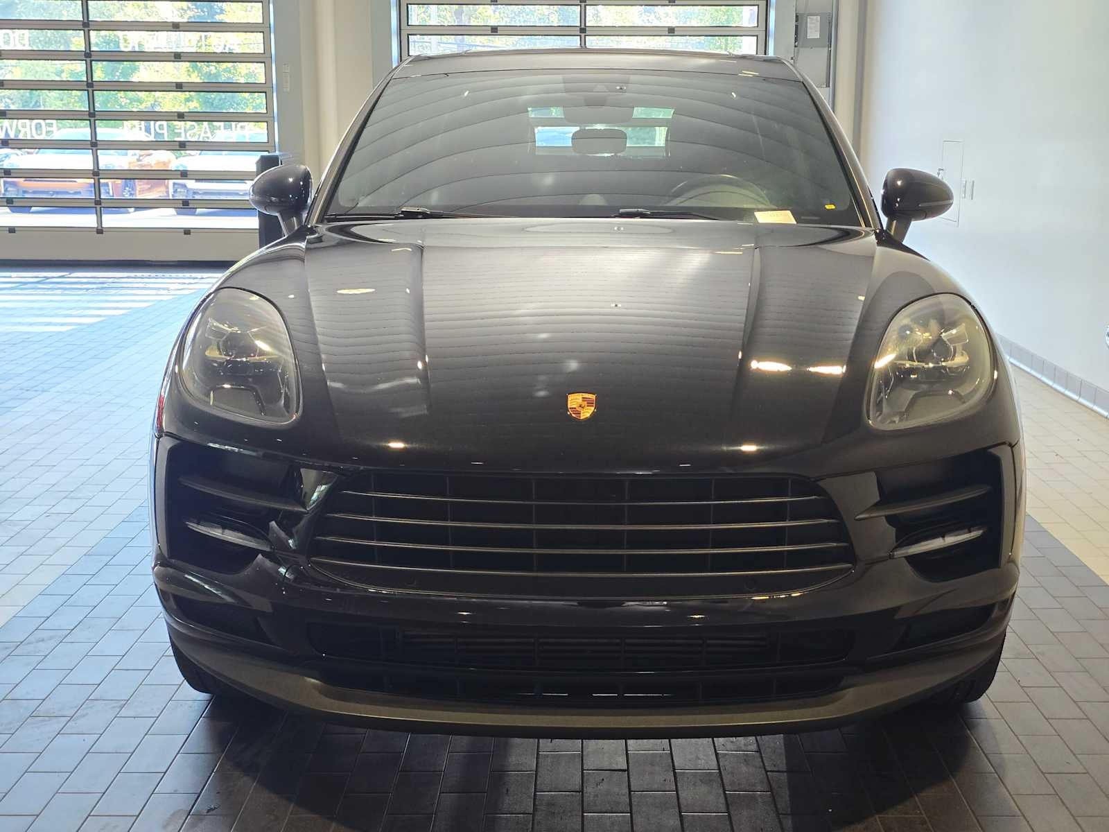 2021 Porsche Macan Macan