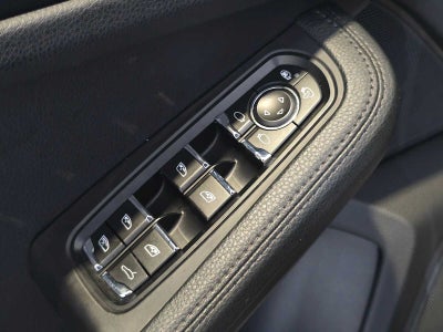 2021 Porsche Macan Macan