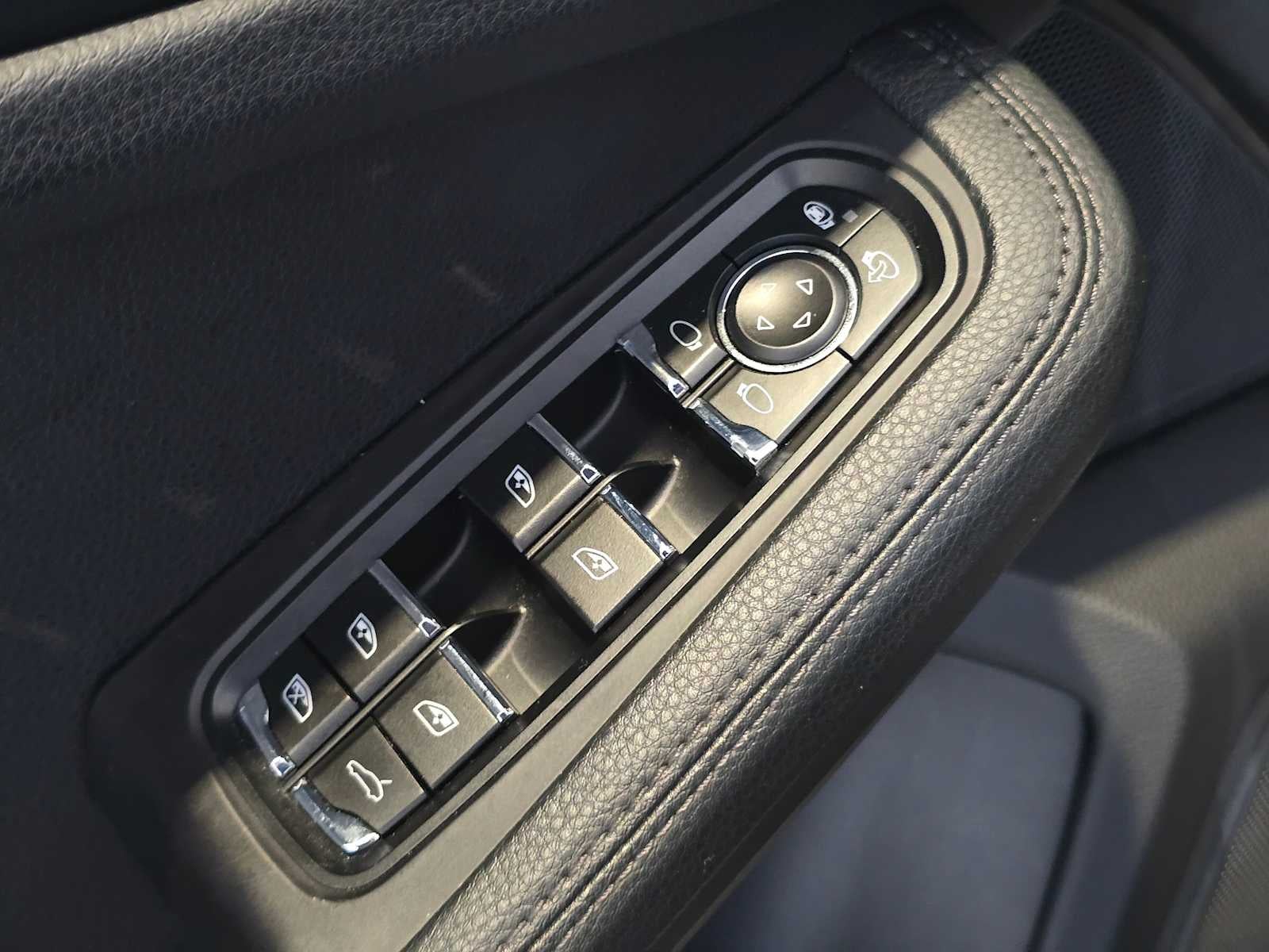 2021 Porsche Macan Macan