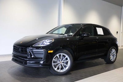 2026 Porsche Macan Macan