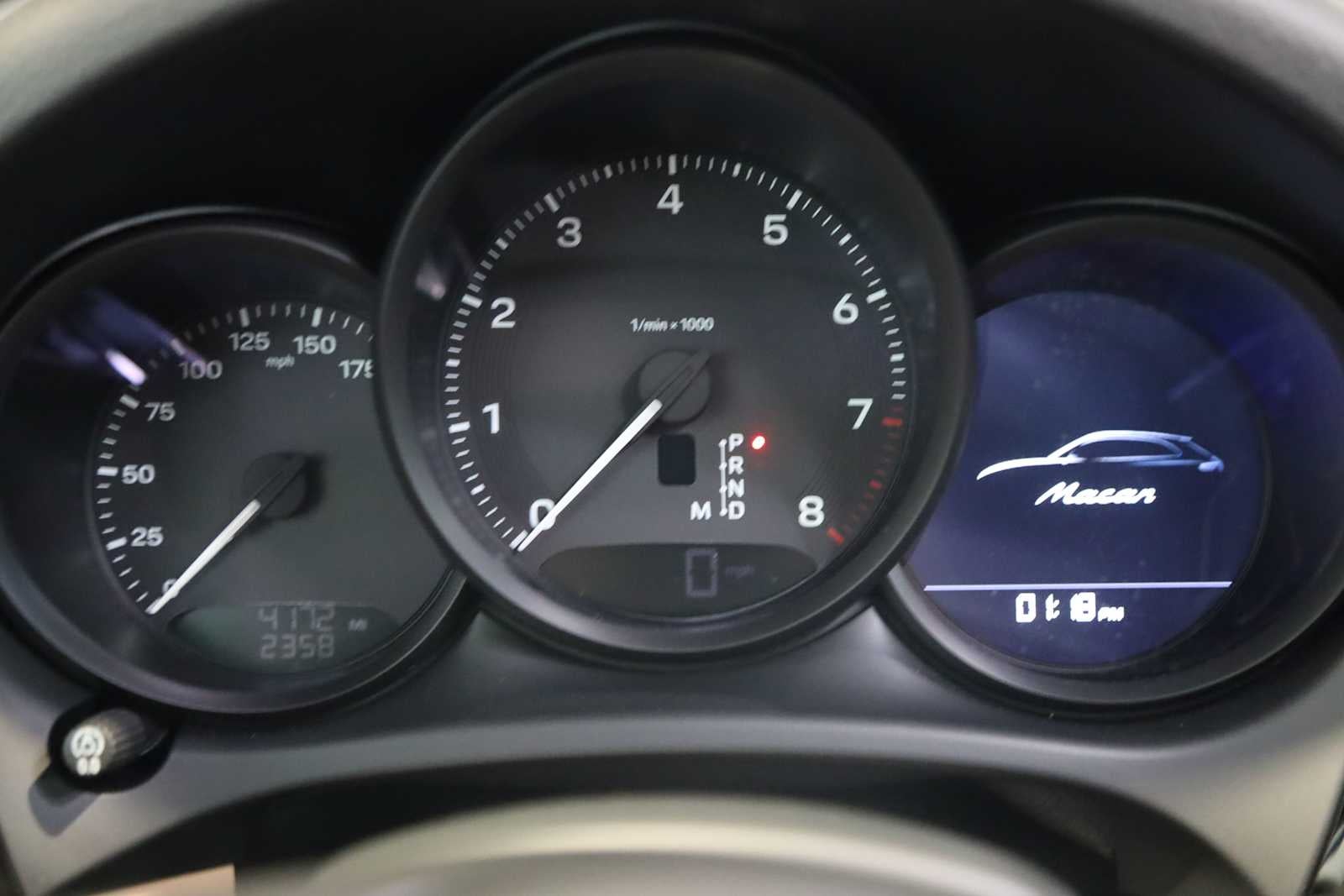 2026 Porsche Macan Macan