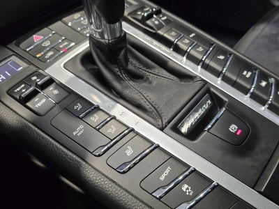 2018 Porsche Macan Base