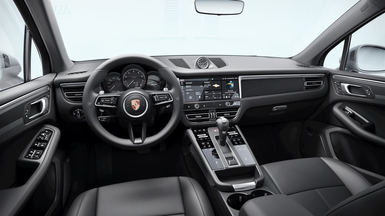 2022 Porsche Macan Macan