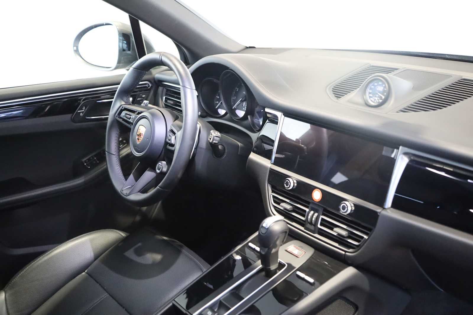 2026 Porsche Macan Macan T