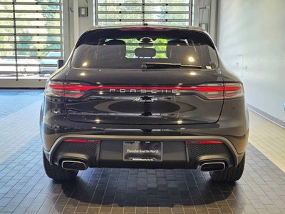 2025 Porsche Macan Macan