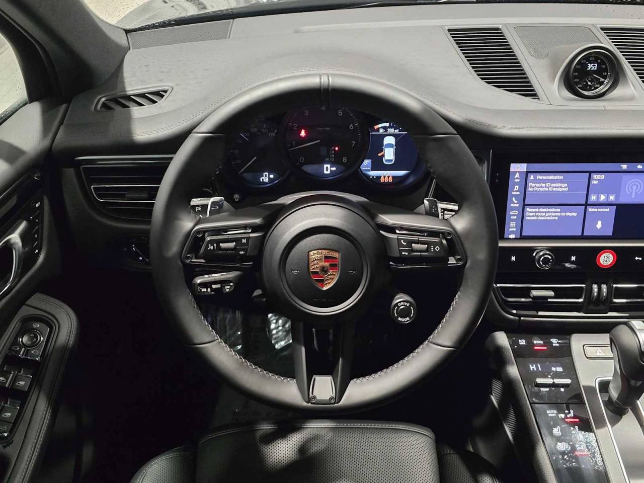 2026 Porsche Macan Macan
