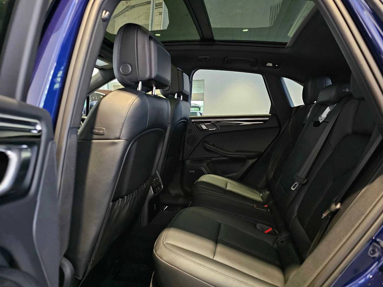 2025 Porsche Macan Macan