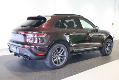 2025 Porsche Macan Macan T