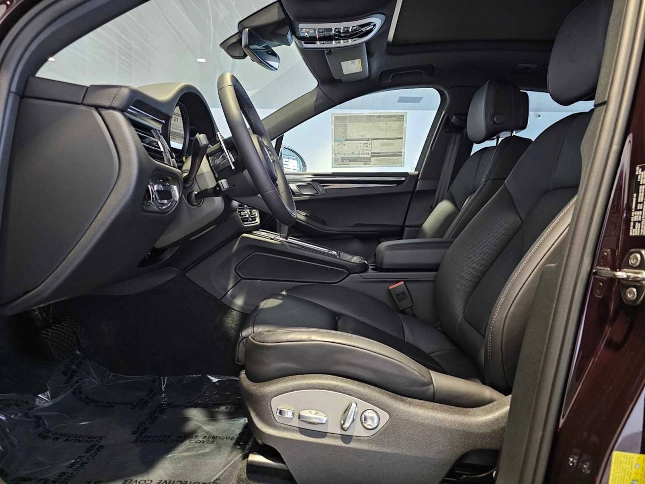 2025 Porsche Macan Macan T