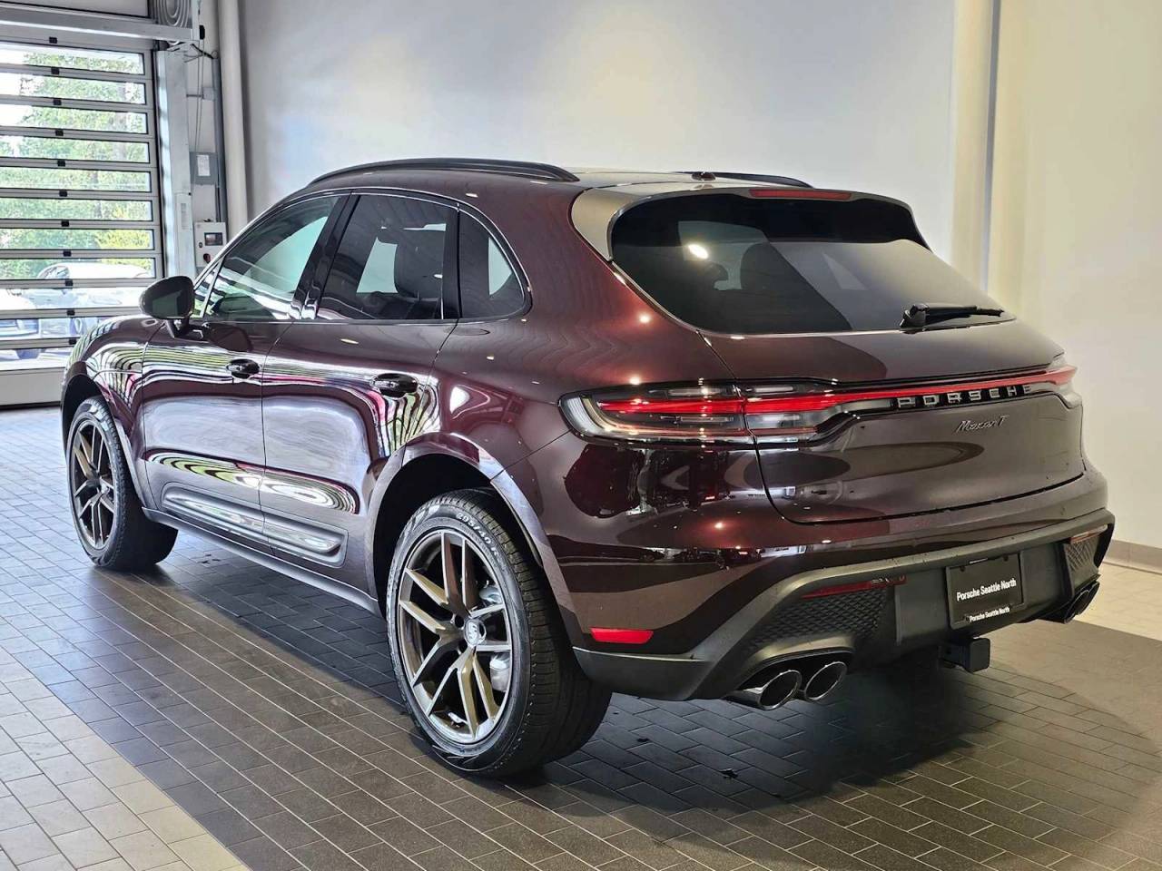 2025 Porsche Macan Macan T