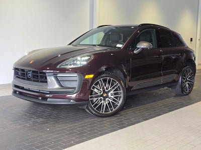 2025 Porsche Macan T