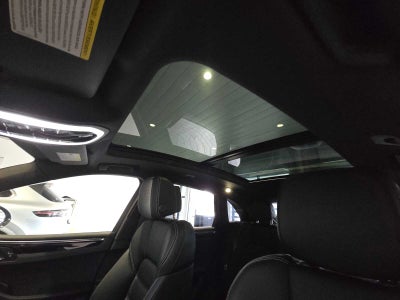 2025 Porsche Macan T