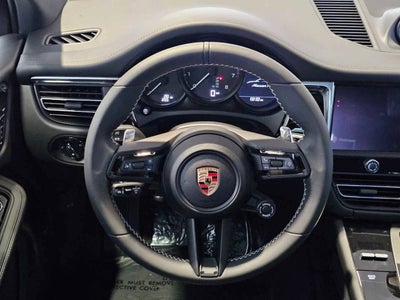 2025 Porsche Macan T