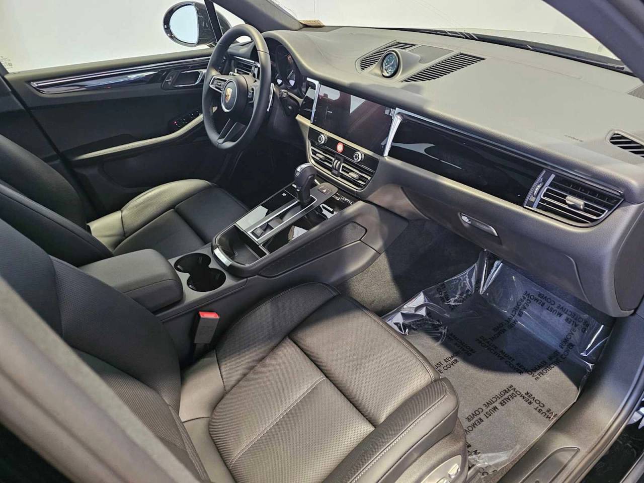 2025 Porsche Macan Macan