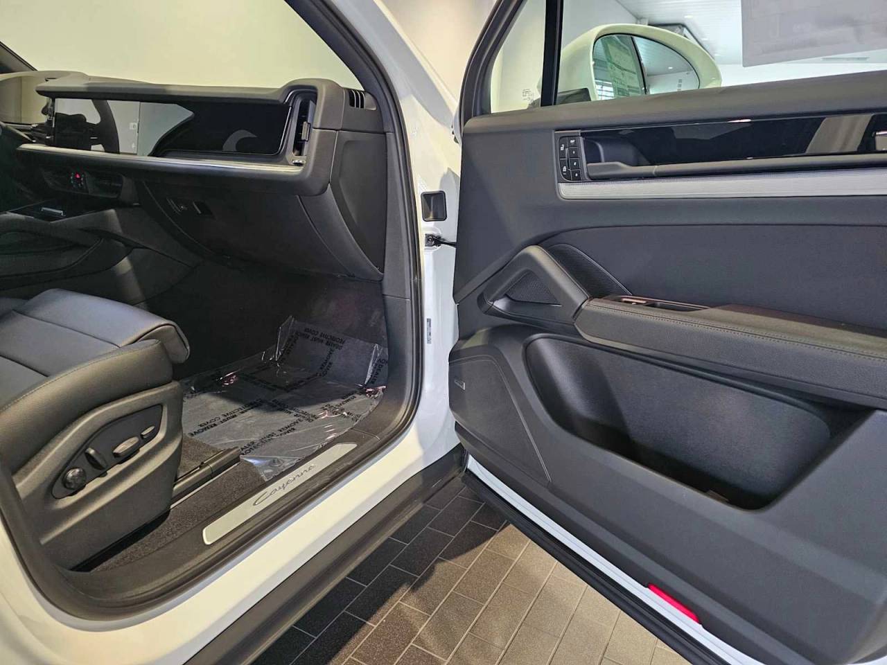 2025 Porsche Cayenne Cayenne