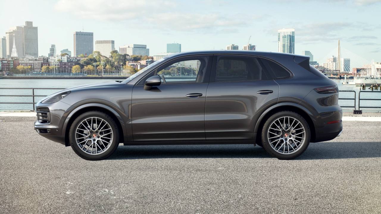 2023 Porsche Cayenne Base