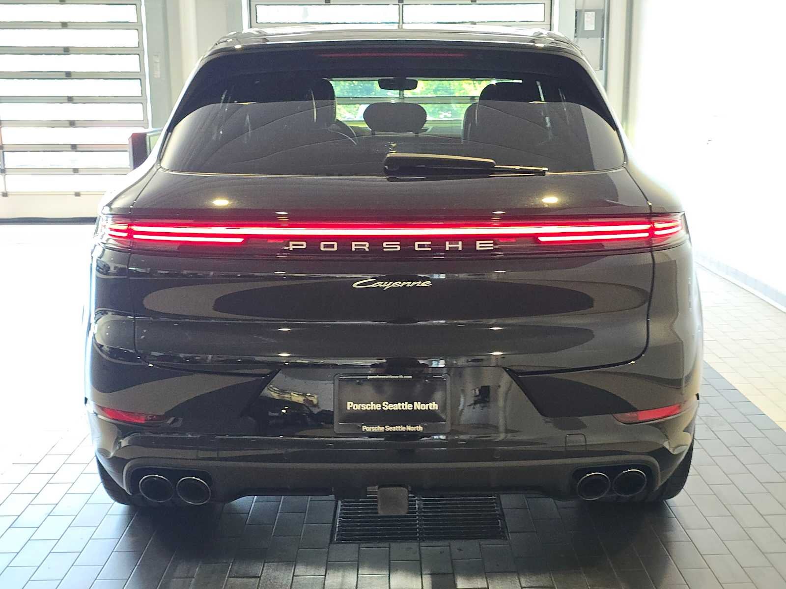 2024 Porsche Cayenne Cayenne (MY24)