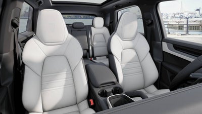 2025 Porsche Cayenne Base