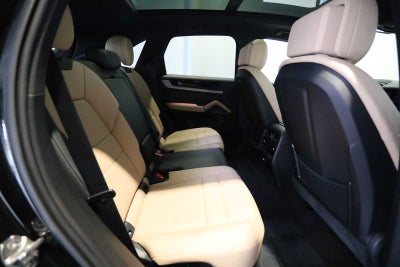 2025 Porsche Cayenne Cayenne