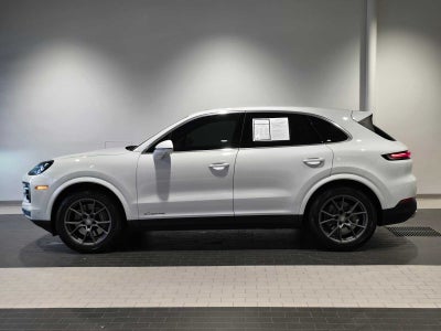 2024 Porsche Cayenne Base