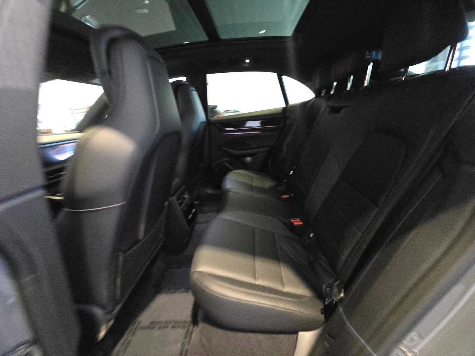 2025 Porsche Macan Electric 4
