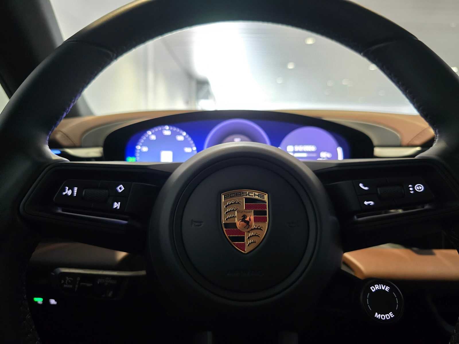 2024 Porsche Macan Electric 4