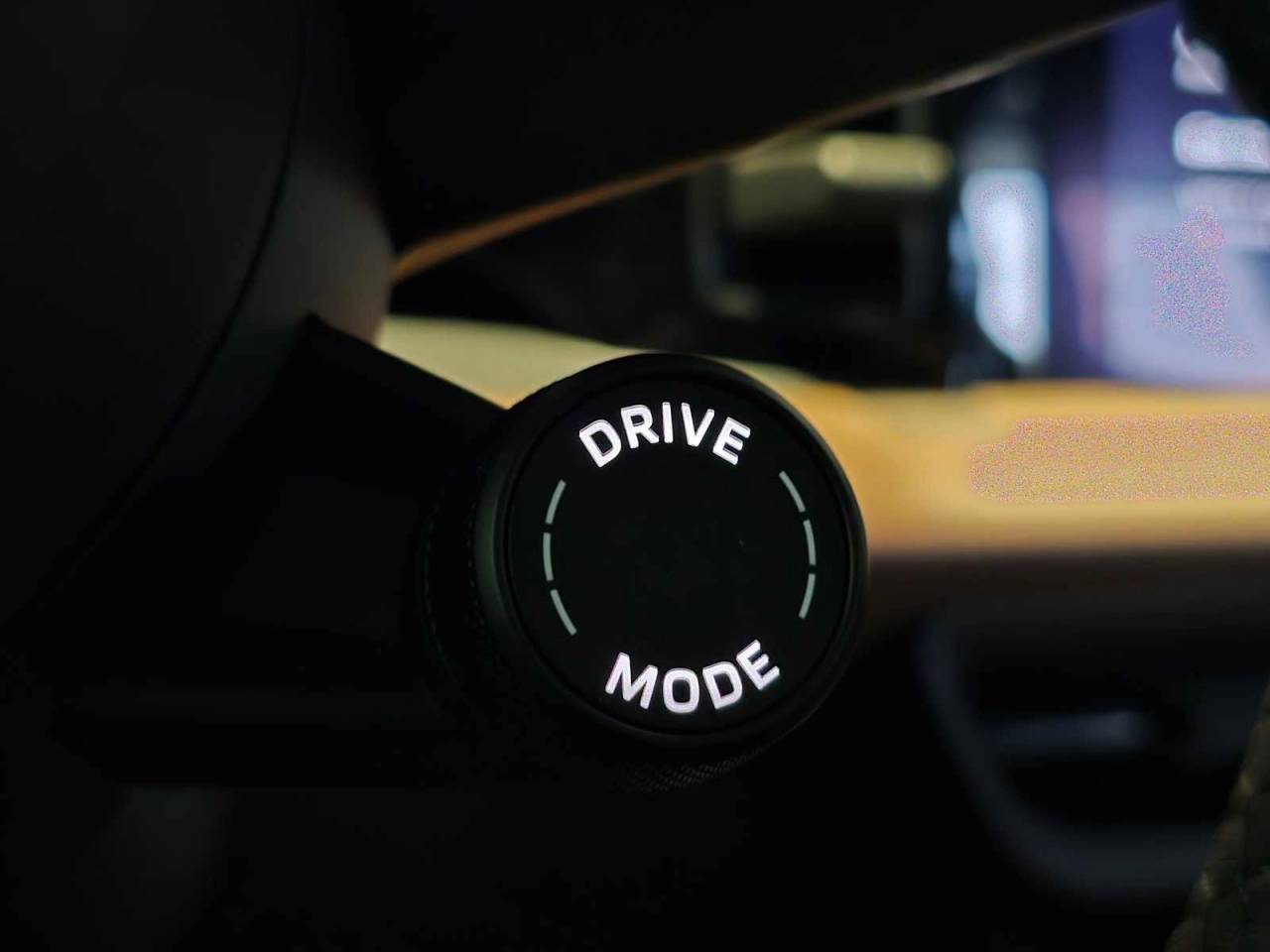 2024 Porsche Macan Electric 4